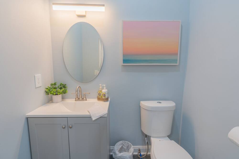 Photo of Bathroom in Brewerytown
