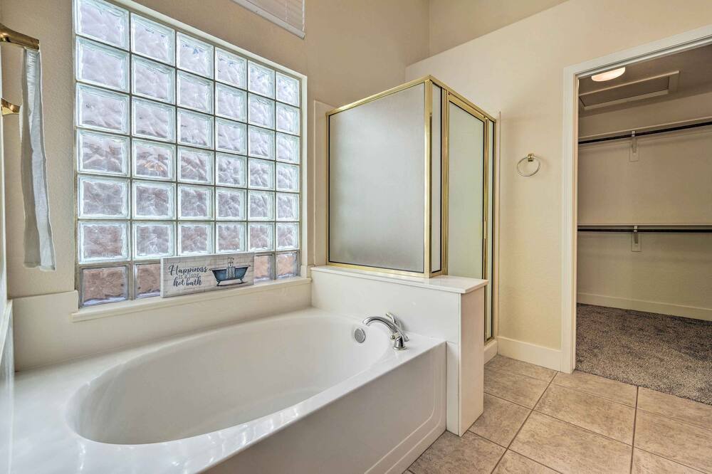 Photo of Bathroom in Entrada