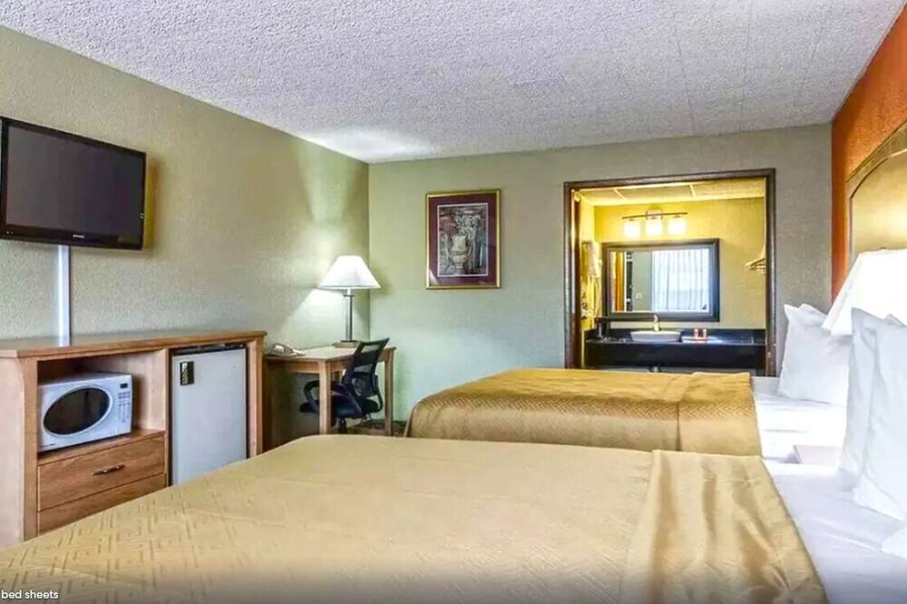 Photo of Bedroom in Salina