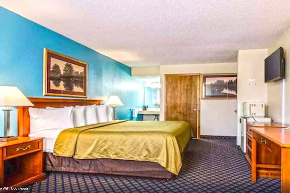 Photo of Bedroom in Salina