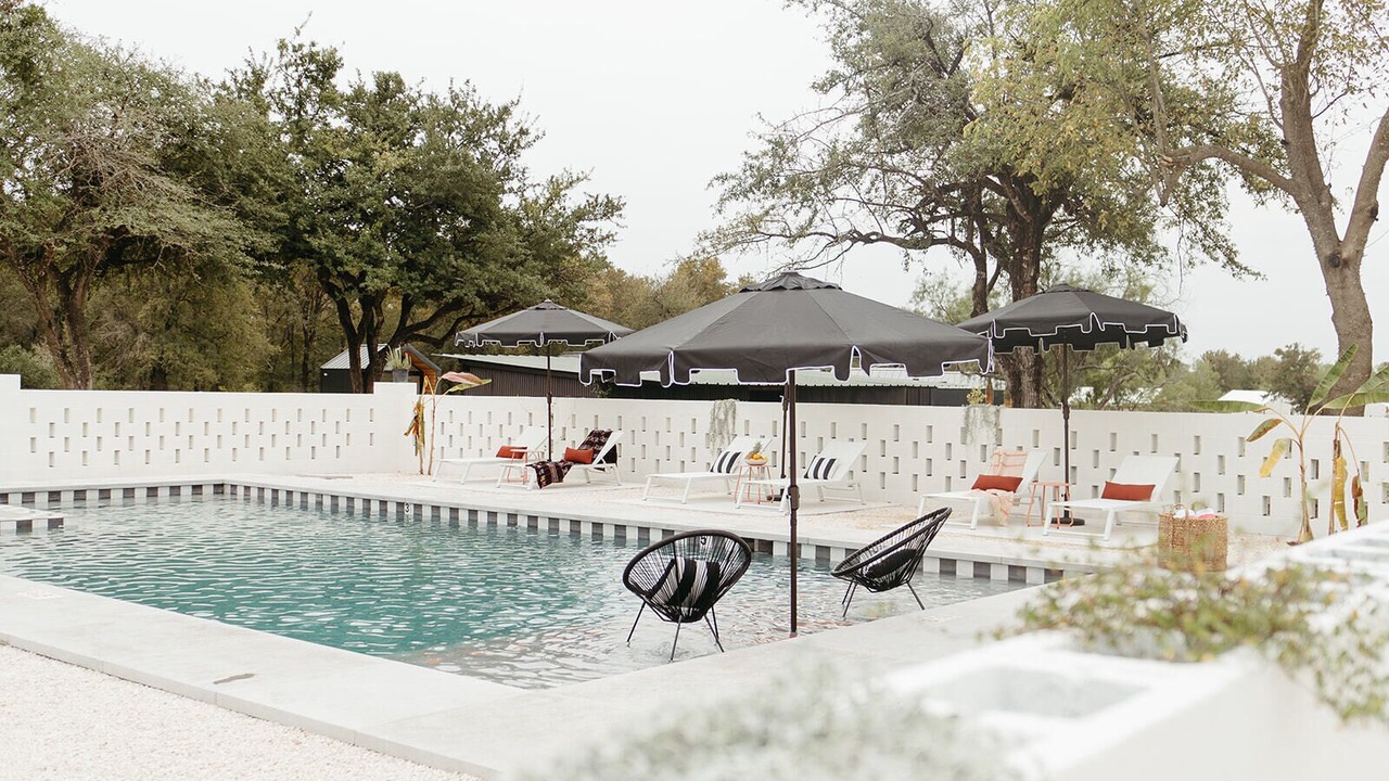 Photo of Outdoor in Manor