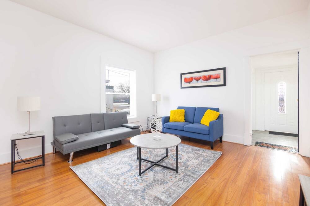 Photo of Bedroom in Des Moines