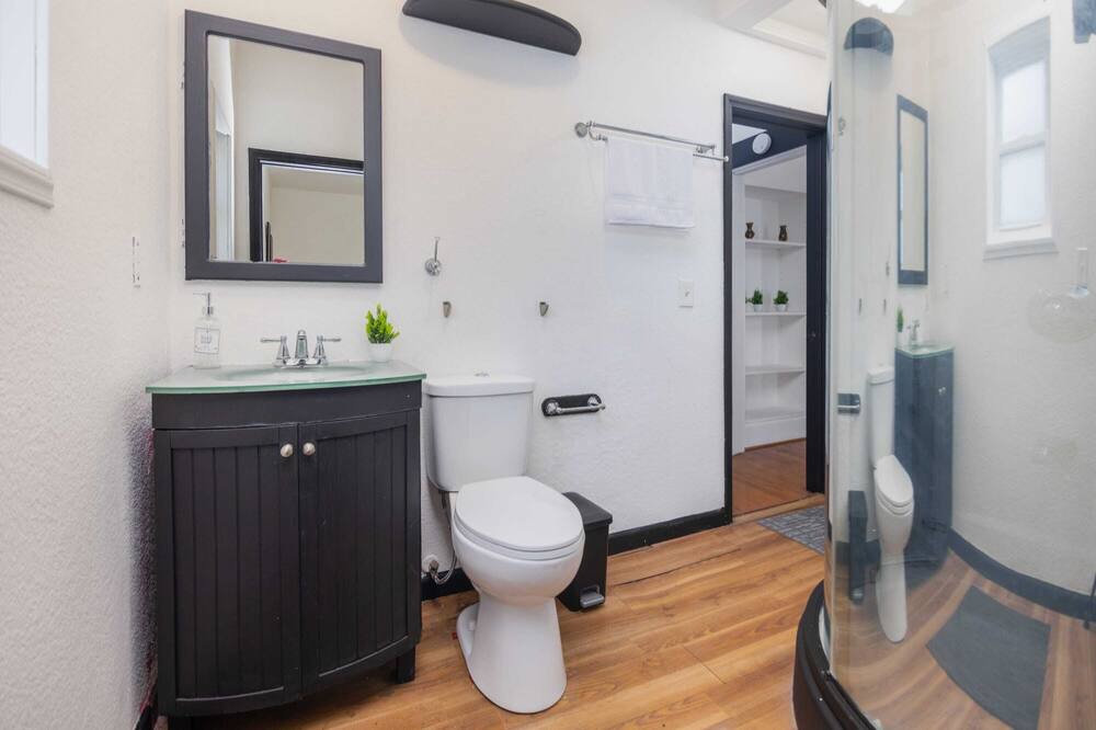 Photo of Bathroom in Des Moines