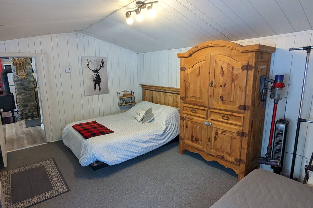 Photo of Bedroom in Saint-Mathieu-du-Parc