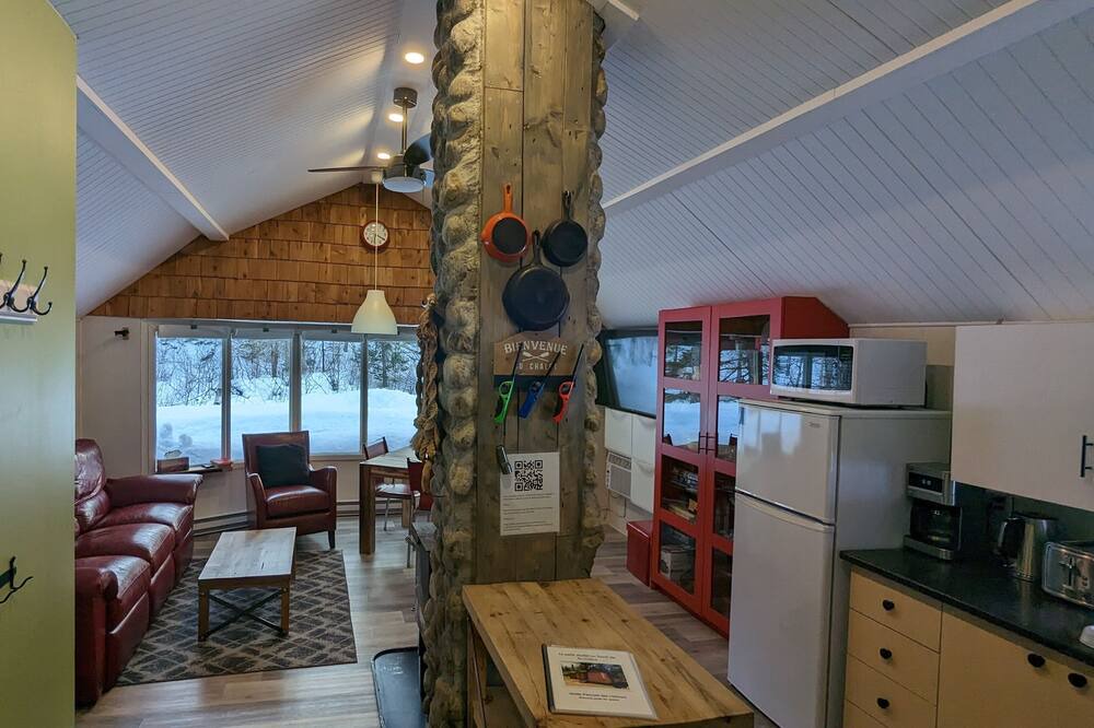 Photo of Kitchen in Saint-Mathieu-du-Parc