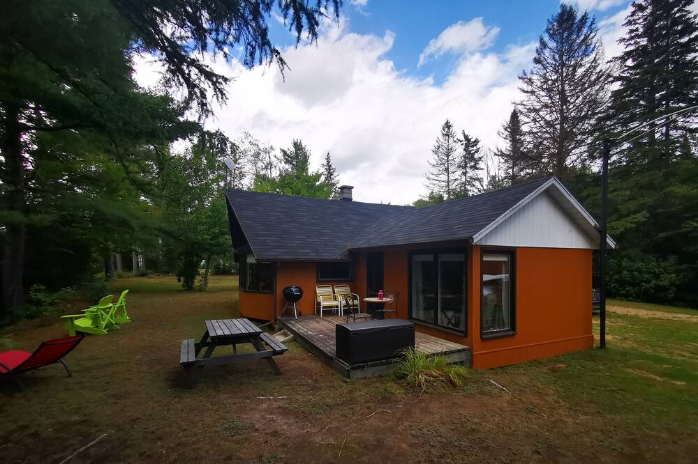 Photo of Others in Saint-Mathieu-du-Parc