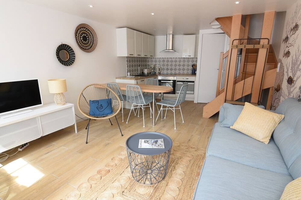 Photo of Livingroom in Dieppe