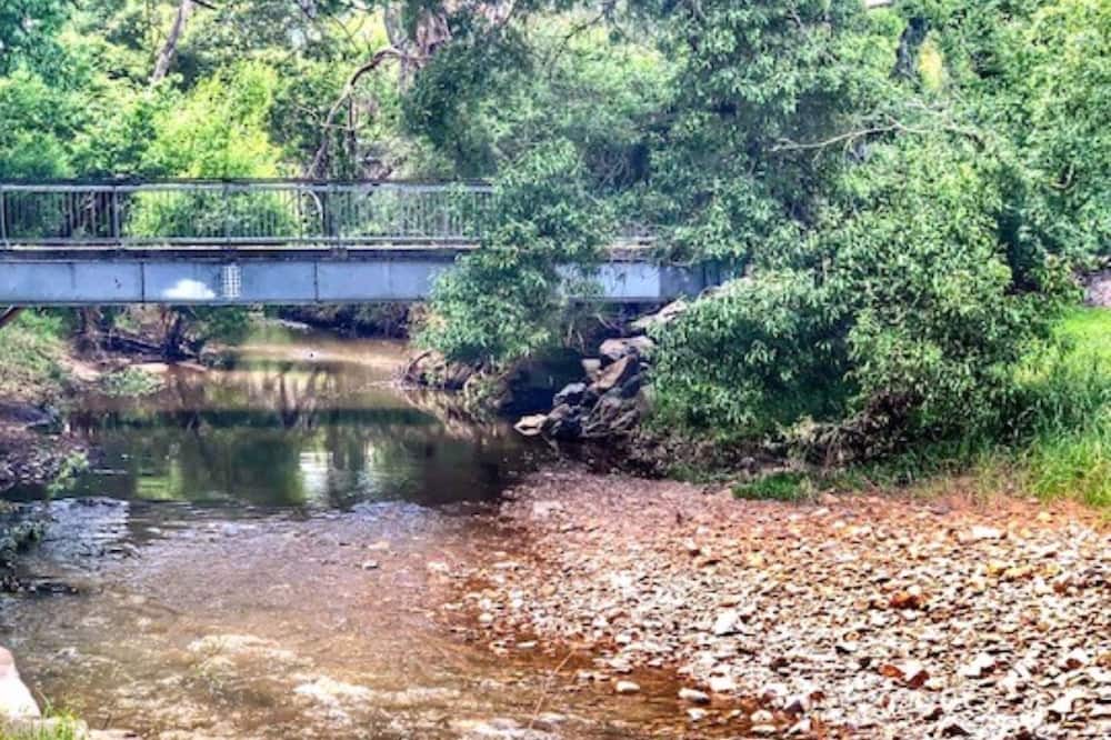 Photo of Outdoor in Alexandra