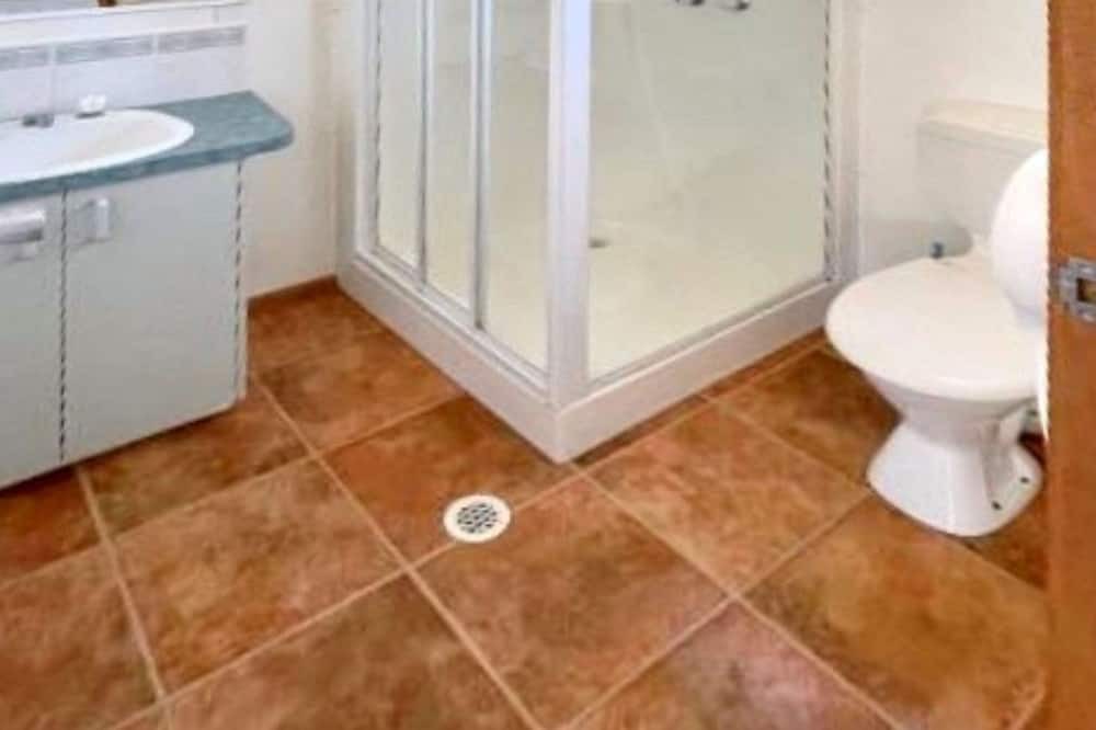 Photo of Bathroom in Alexandra