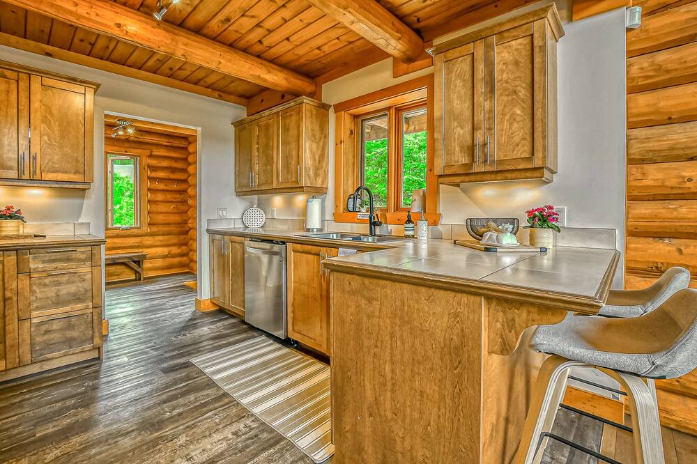 Photo of Kitchen in Saint-Faustin-Lac-Carre