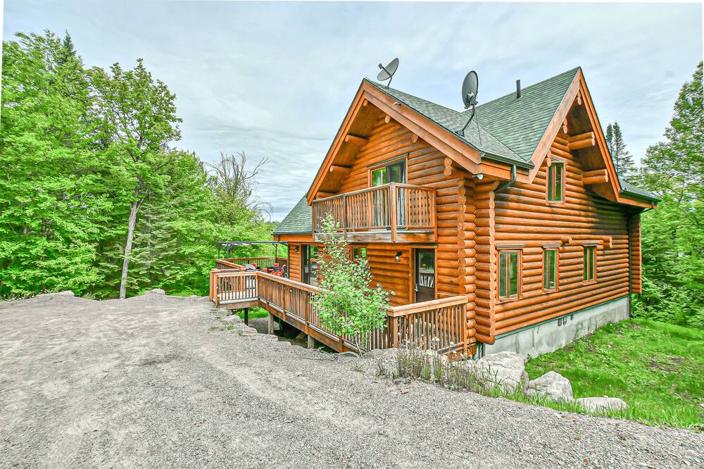 Photo of Outdoor in Saint-Faustin-Lac-Carre