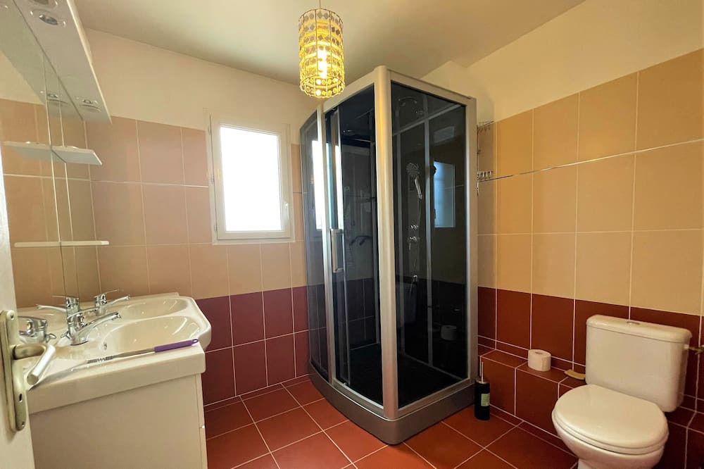 Photo of Bathroom in Lapalud