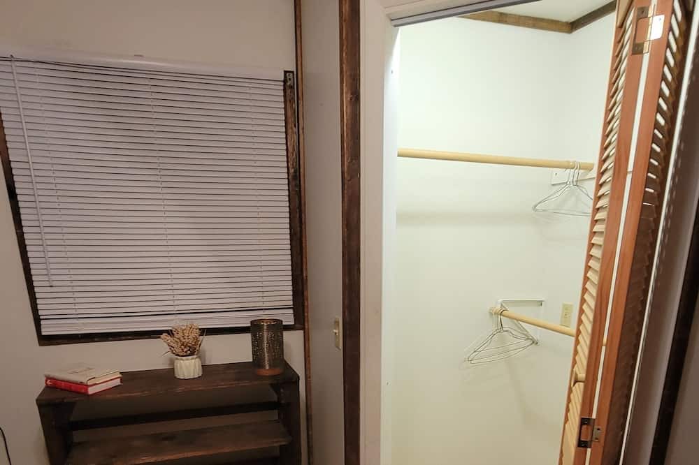 Photo of Bedroom in Trenton