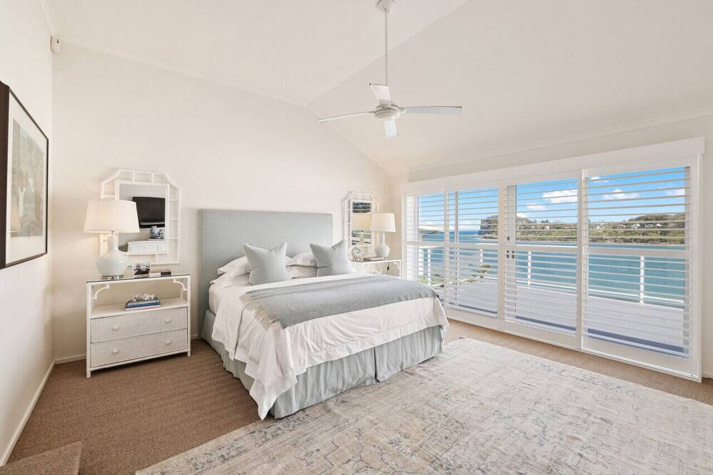 Photo of Others in Whale Beach