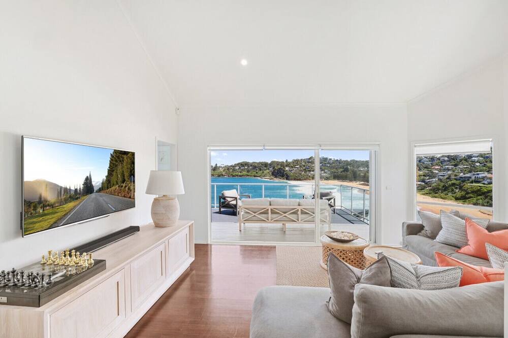 Photo of Others in Whale Beach