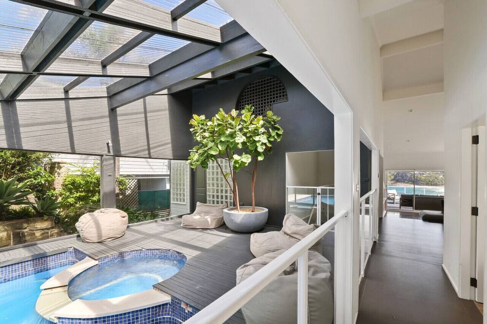 Photo of Others in Whale Beach