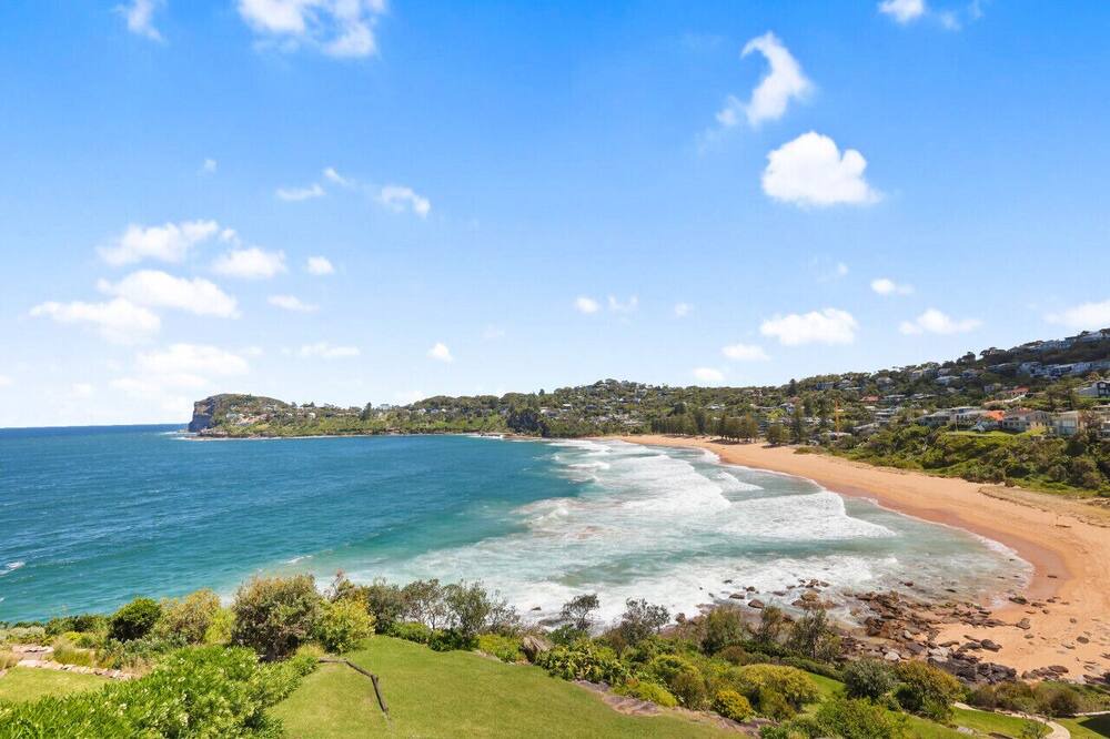 Photo of Others in Whale Beach