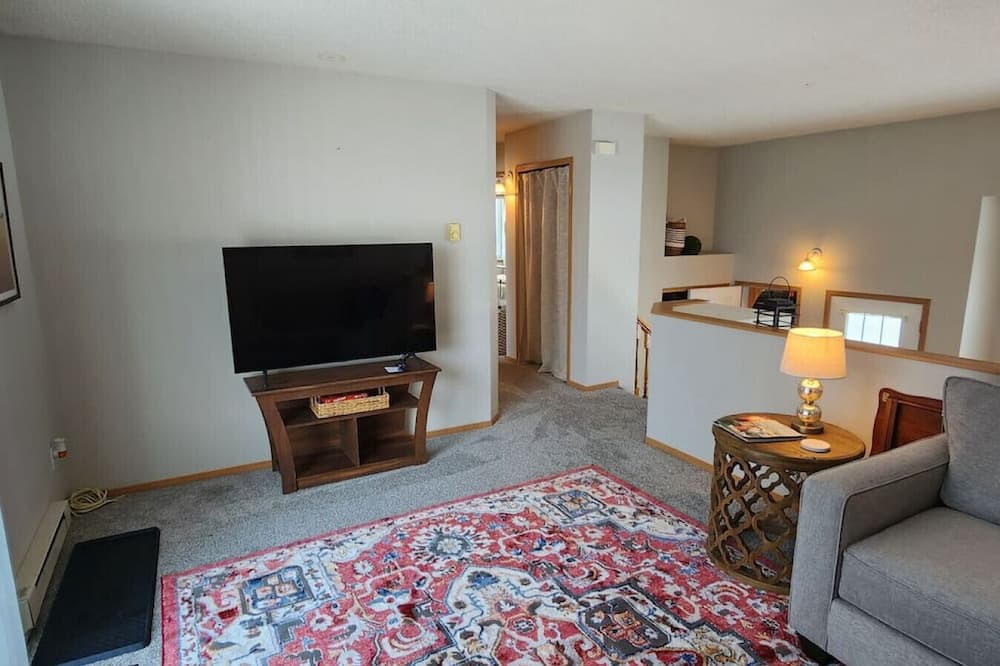 Photo of Livingroom in Moorhead