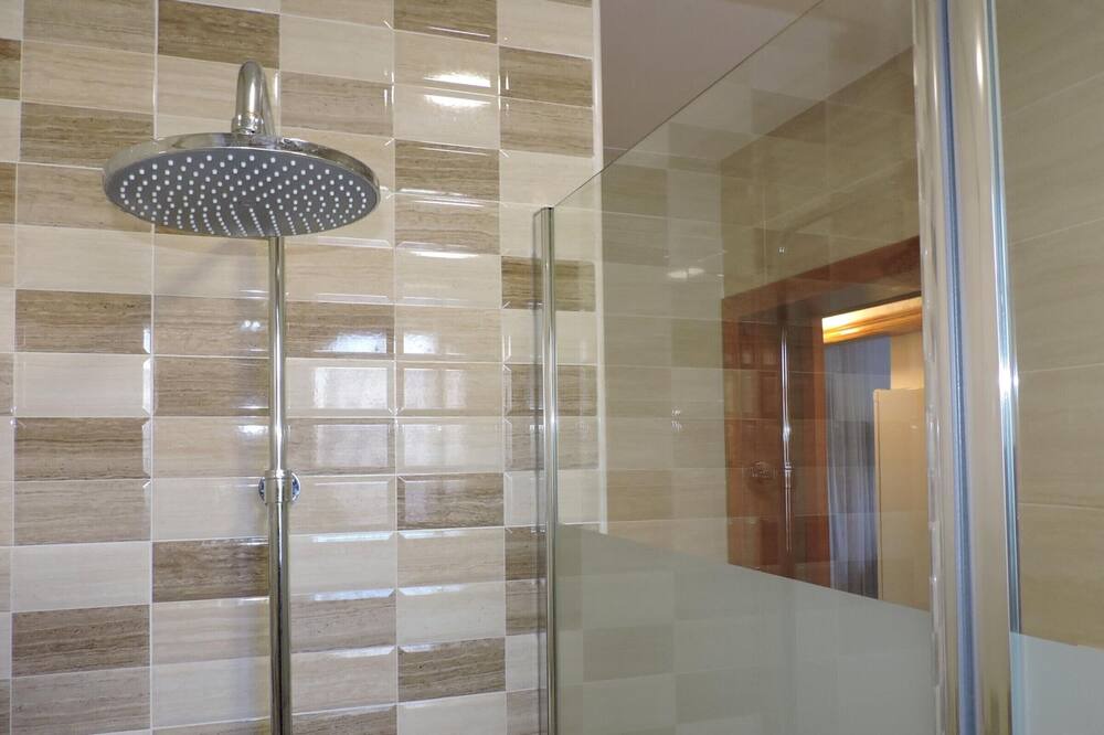 Photo of Bathroom in Miami Platja