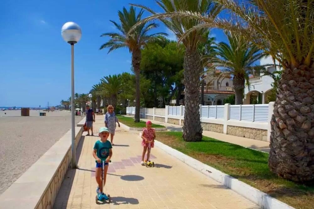 Photo of Outdoor in Miami Platja