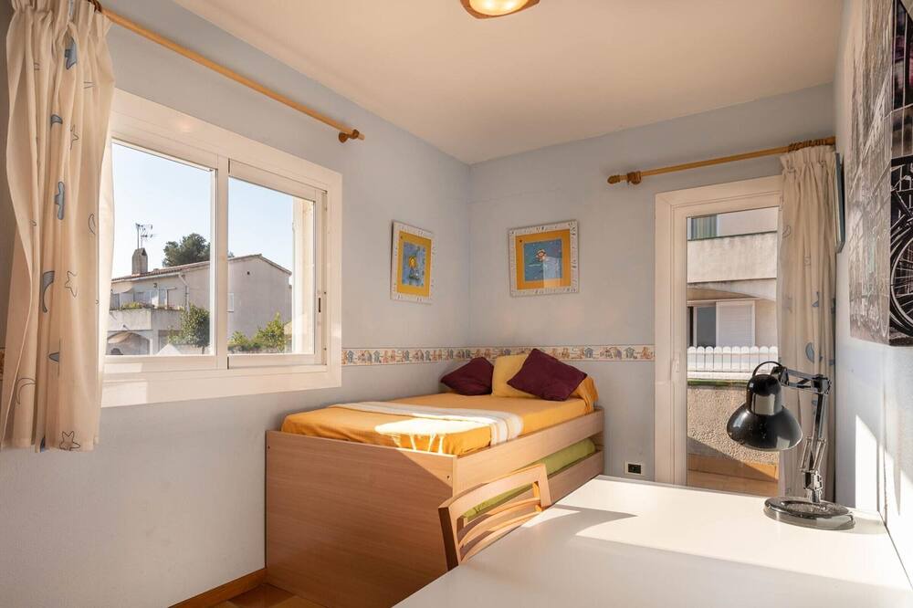 Photo of Bedroom in Clara
