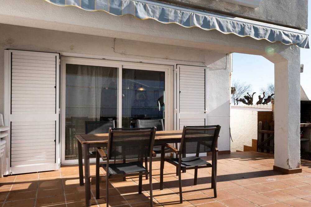 Photo of Patio Balcony in Clara