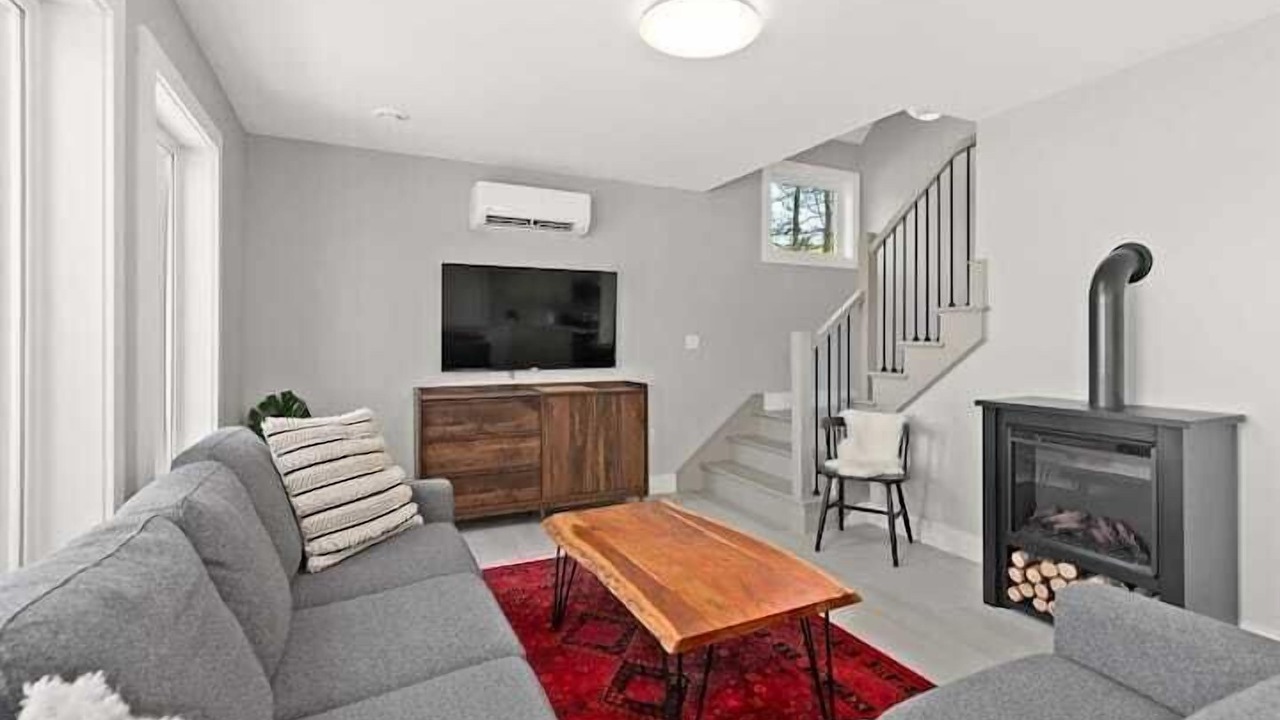 Photo of Livingroom in Mount Uniacke