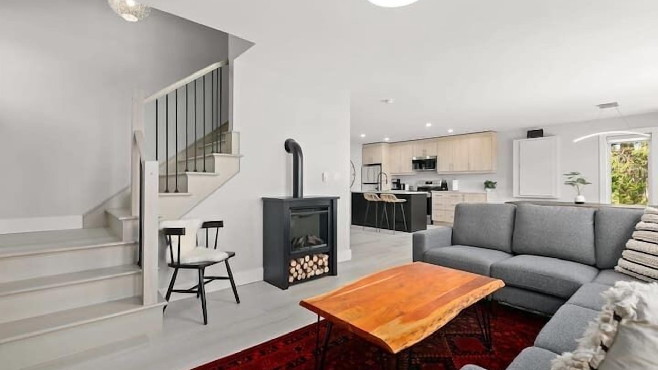 Photo of Livingroom in Mount Uniacke