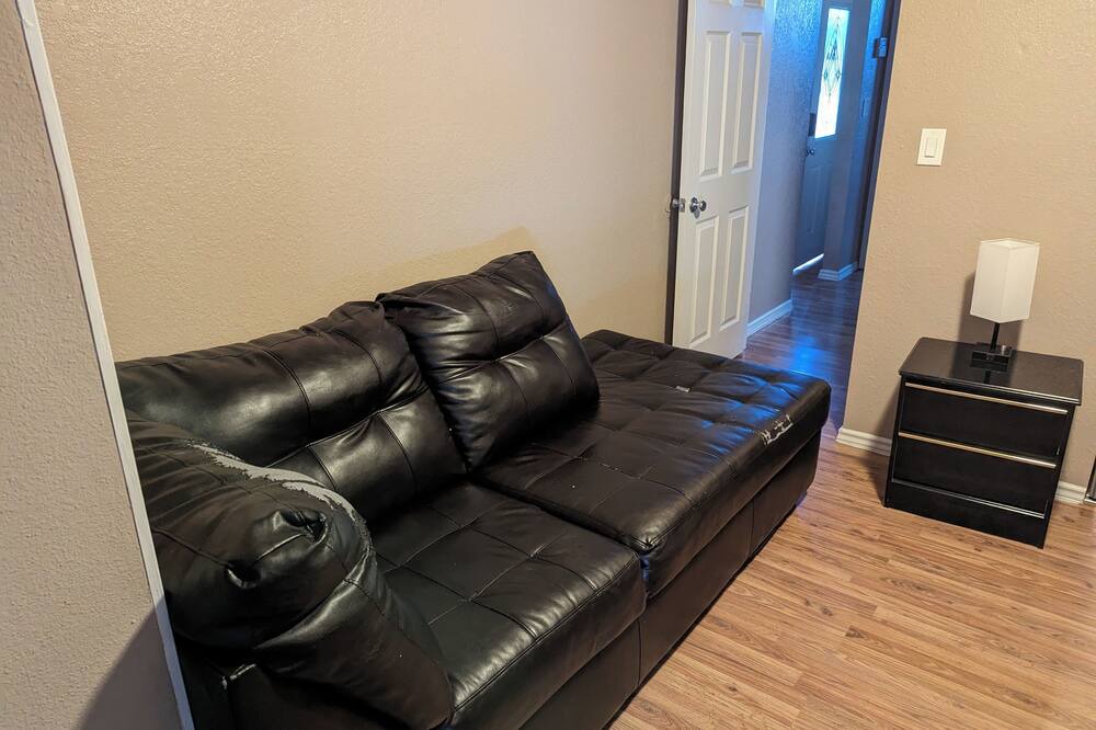 Photo of Livingroom in O'Shea Keleher