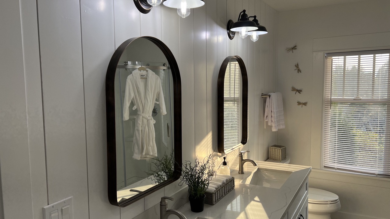 Photo of Others in Snohomish