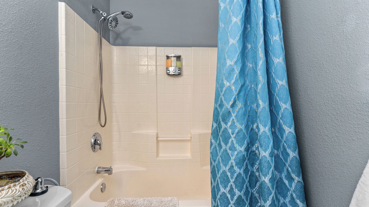 Photo of Bathroom in Joshua Tree