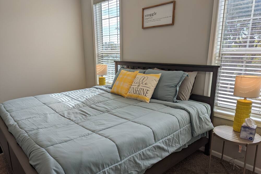 Photo of Bedroom in Leander