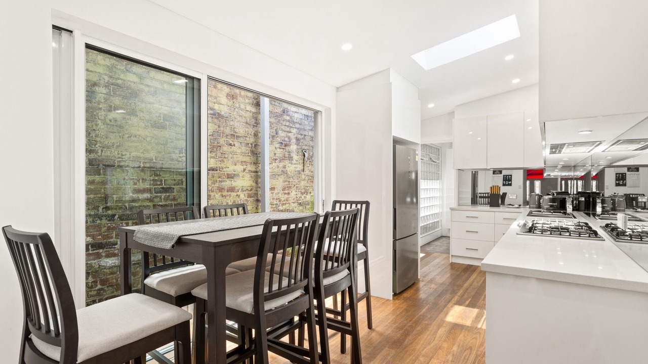 Photo of Others in Annandale