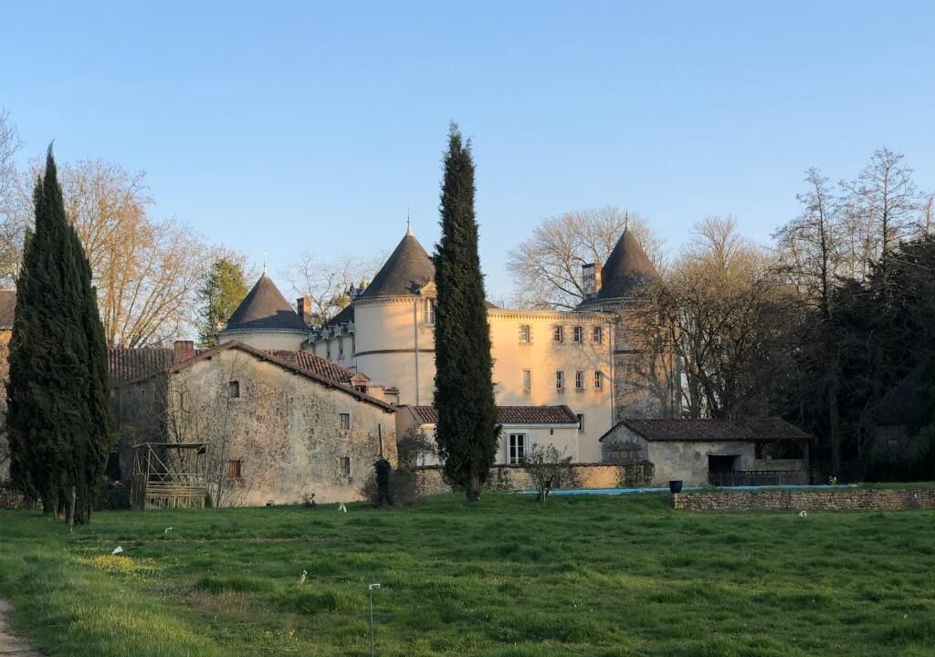 Photo of Outdoor in Saint-Sulpice-en-Pareds