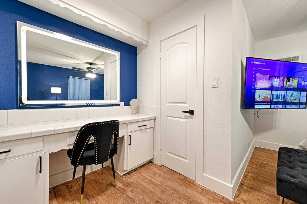 Photo of Bathroom in Bryan Place