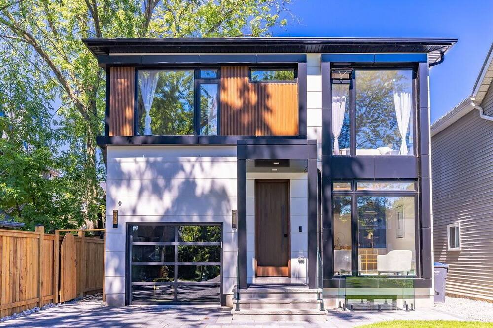 Photo of Outdoor in Lakeview