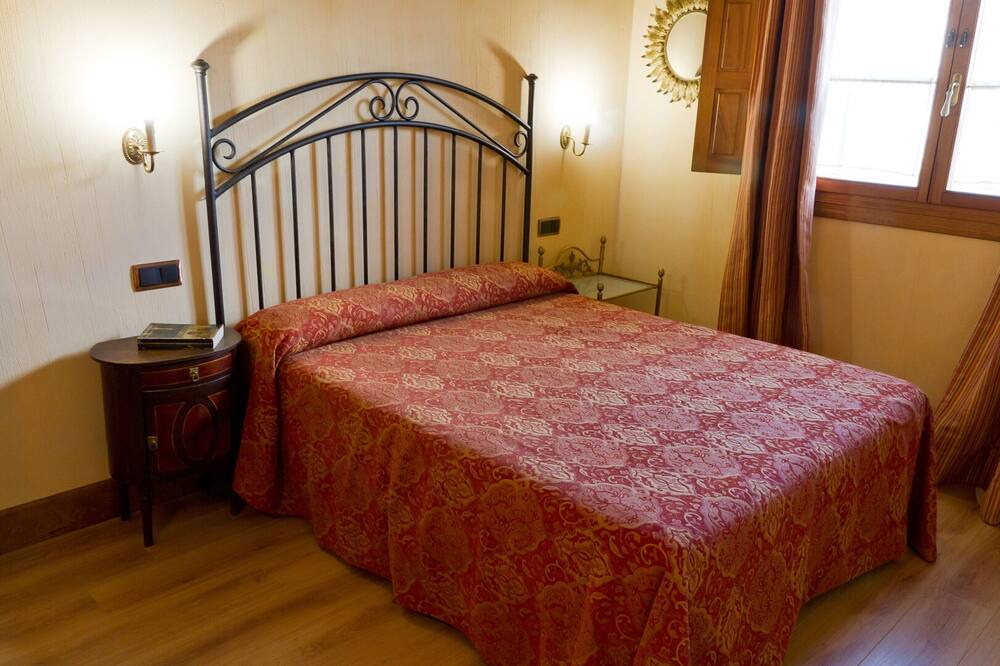 Photo of Bedroom in Otero de Herreros