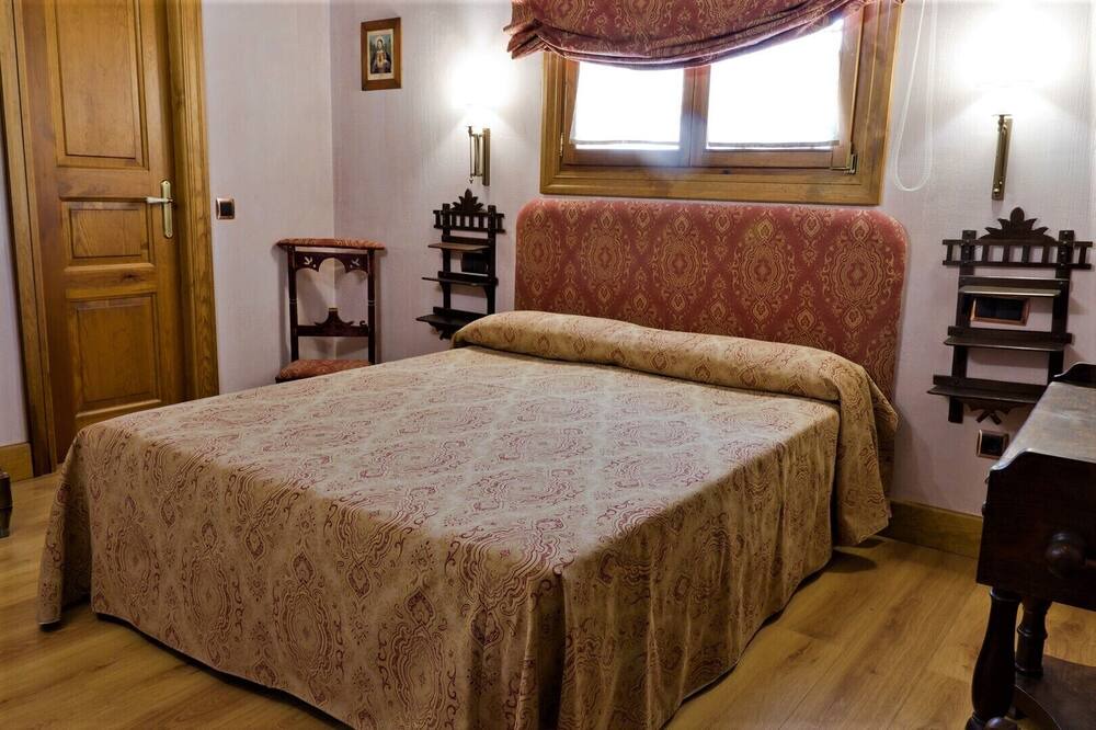 Photo of Bedroom in Otero de Herreros