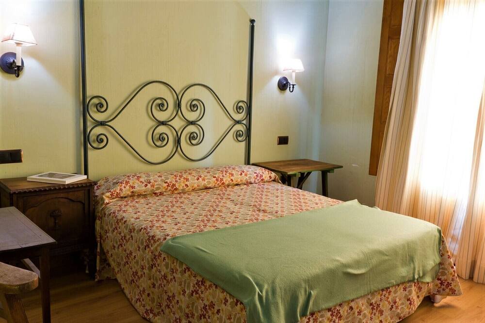 Photo of Bedroom in Otero de Herreros