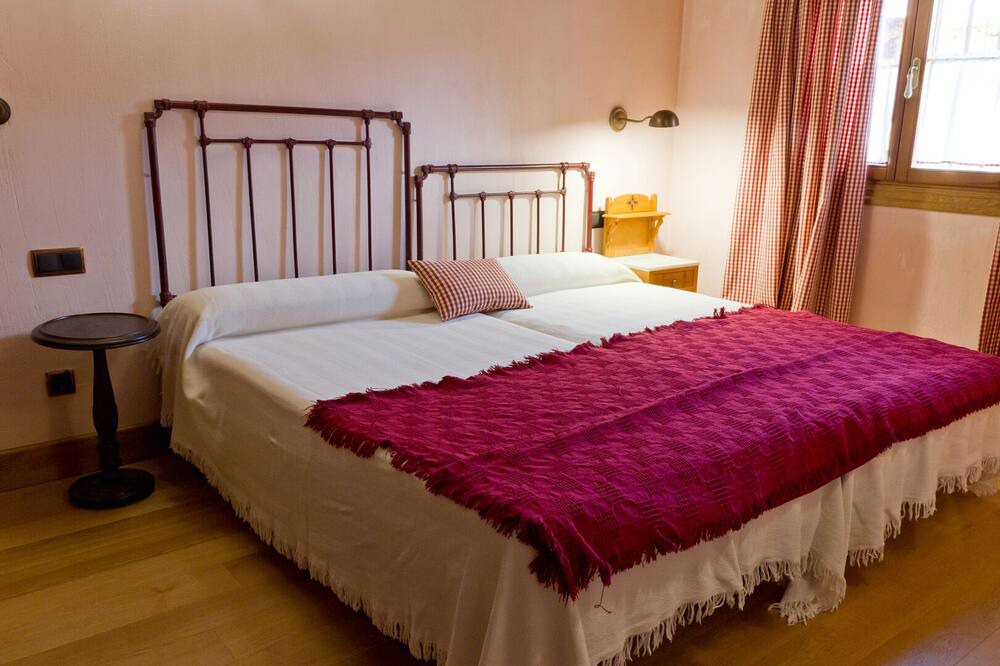 Photo of Bedroom in Otero de Herreros