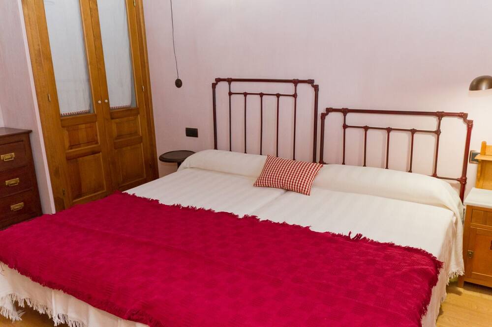 Photo of Bedroom in Otero de Herreros