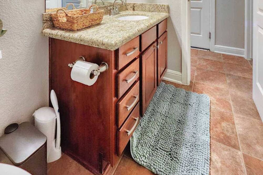 Photo of Bathroom in Jersey Village