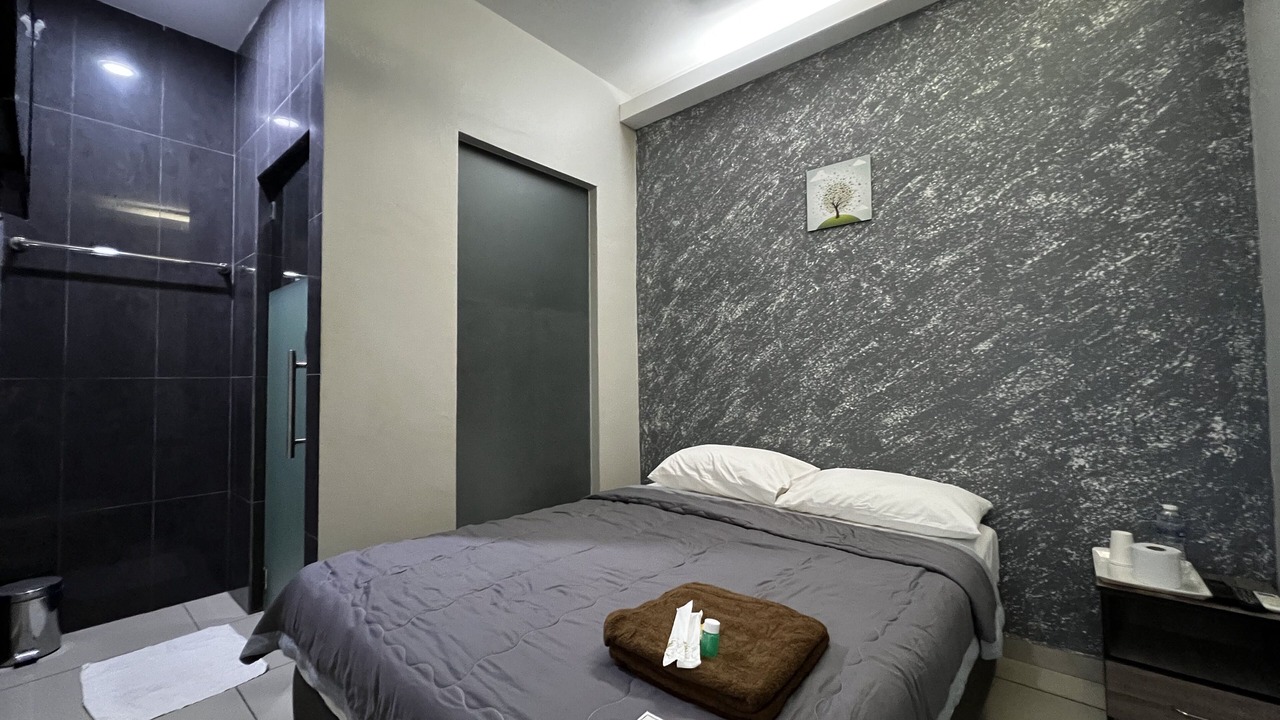 Photo of Bedroom in Kempas