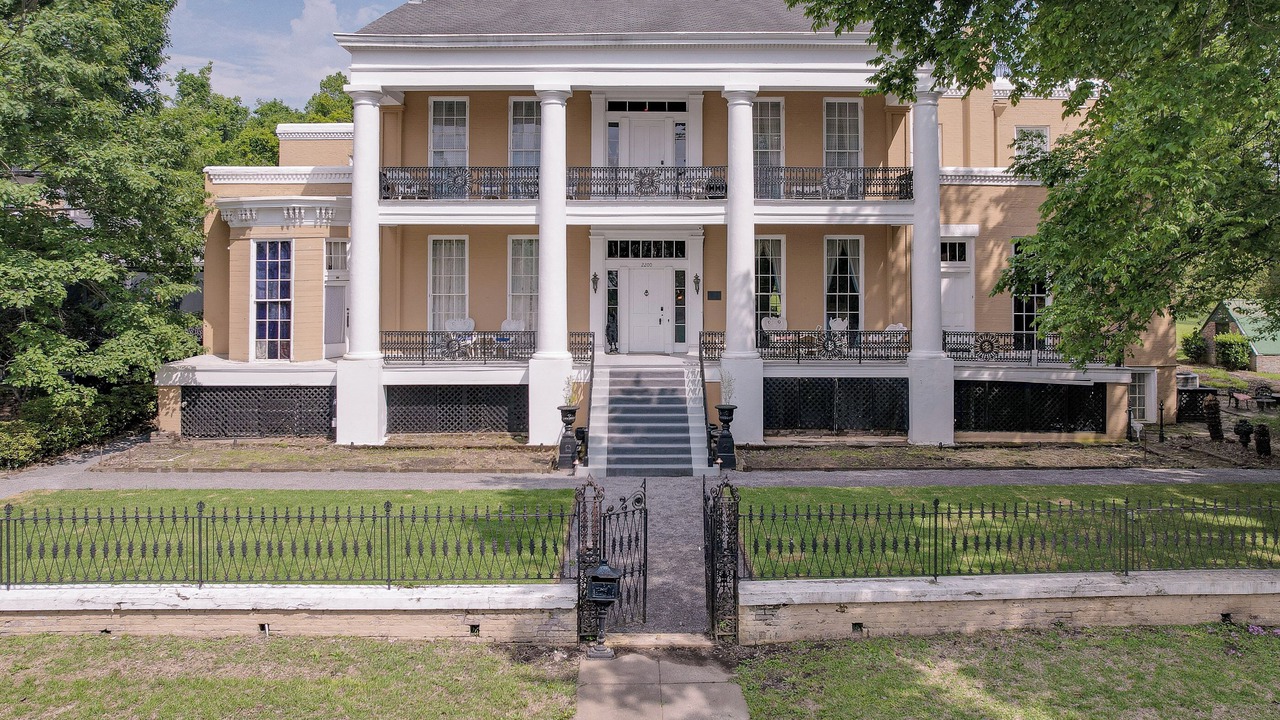 Photo of Patio Balcony in Vicksburg