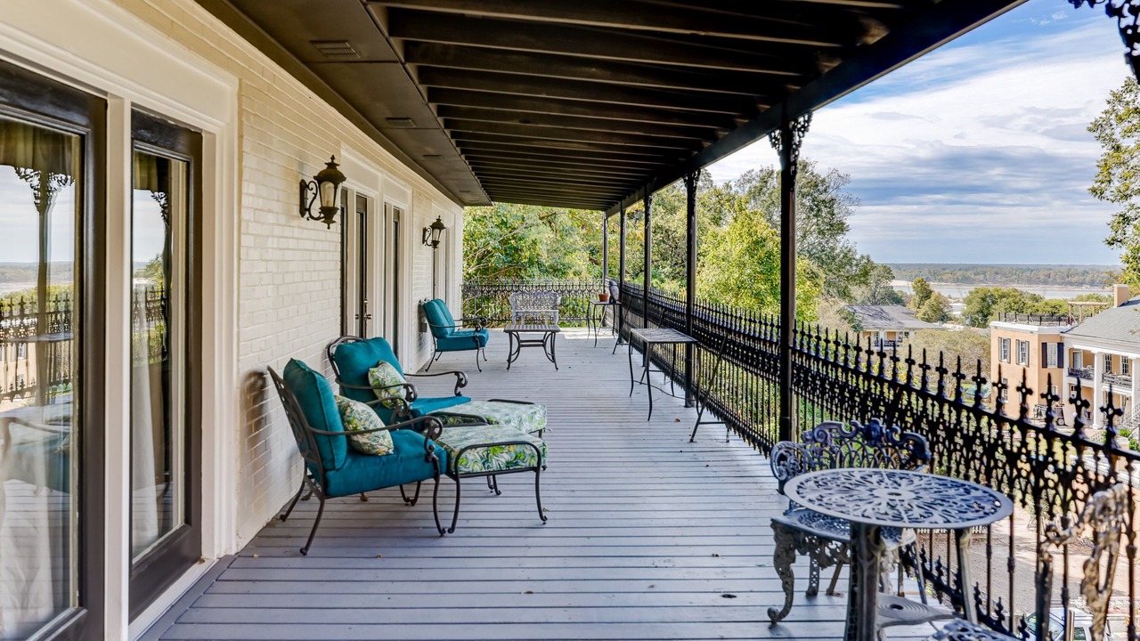 Photo of Patio Balcony in Vicksburg