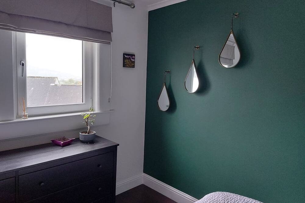 Photo of Bedroom in Tillicoultry