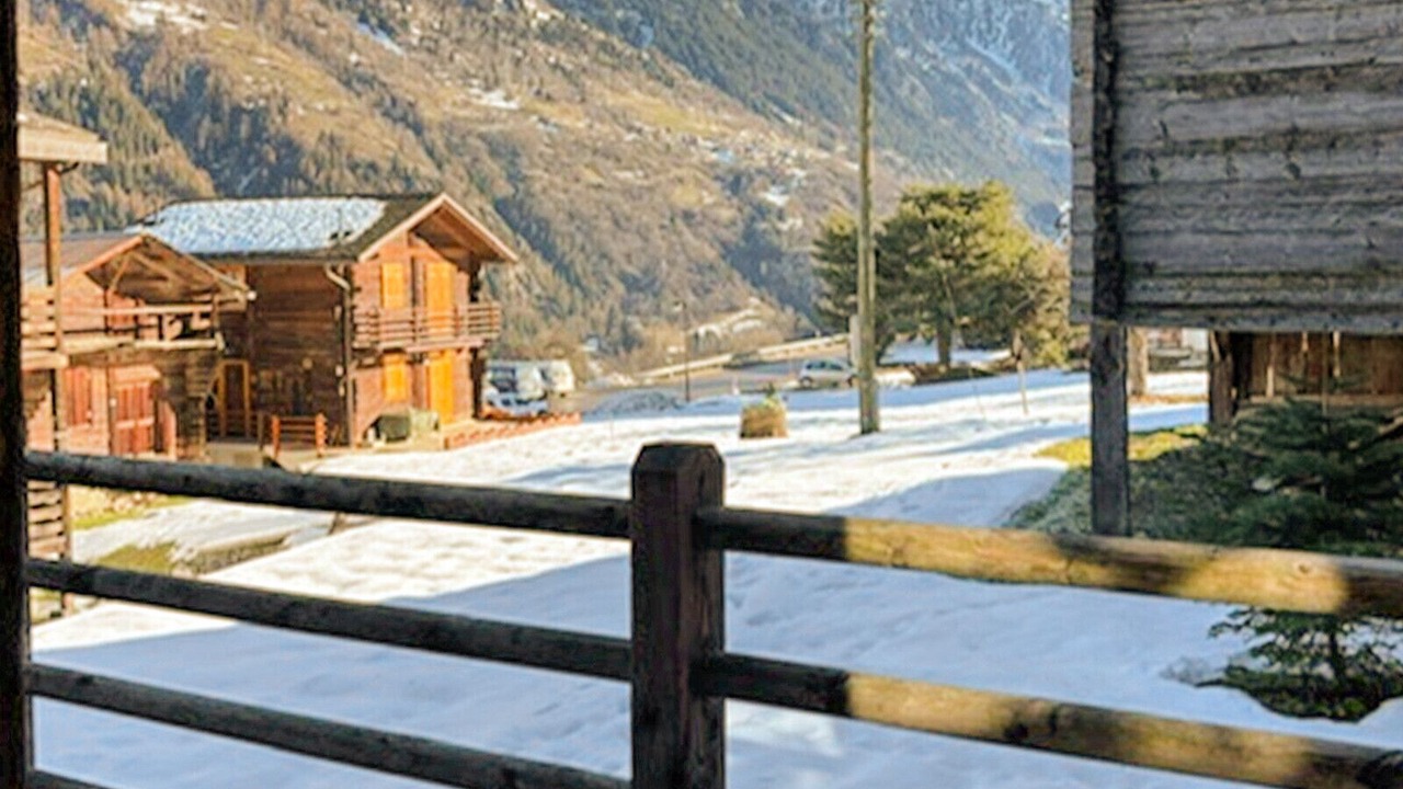 Photo of Outdoor in Bruson