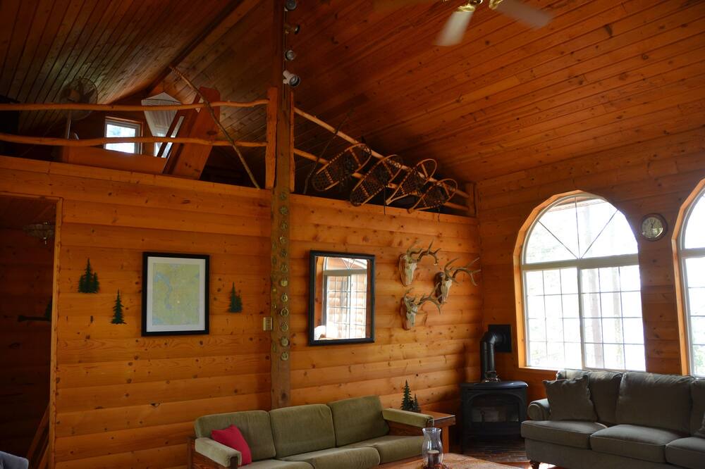 Photo of Bedroom in Remer