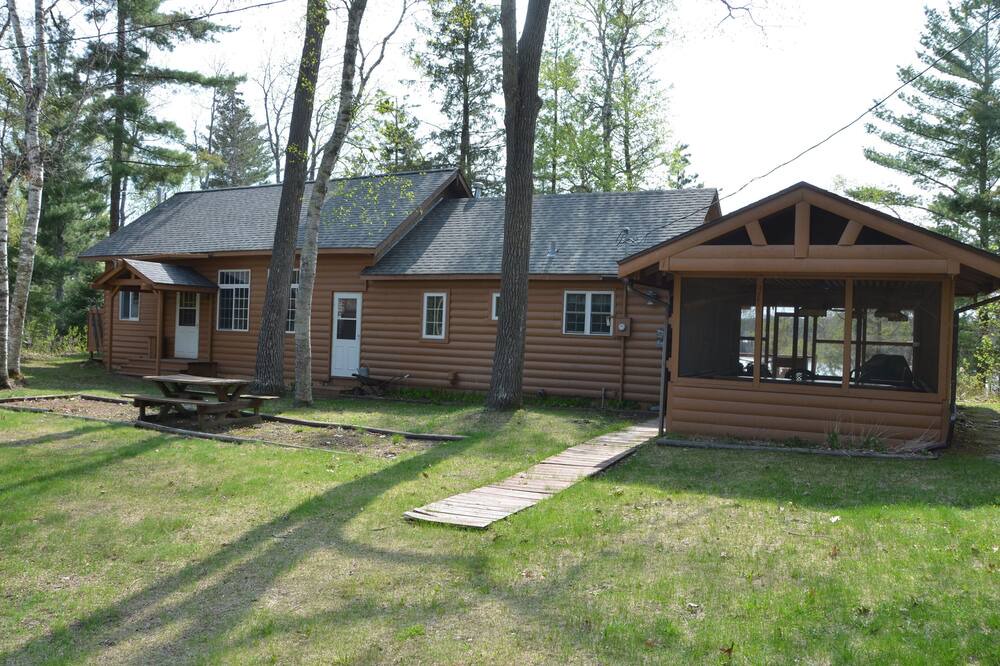 Photo of Outdoor in Remer