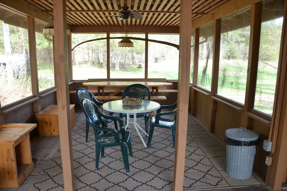 Photo of Outdoor in Remer